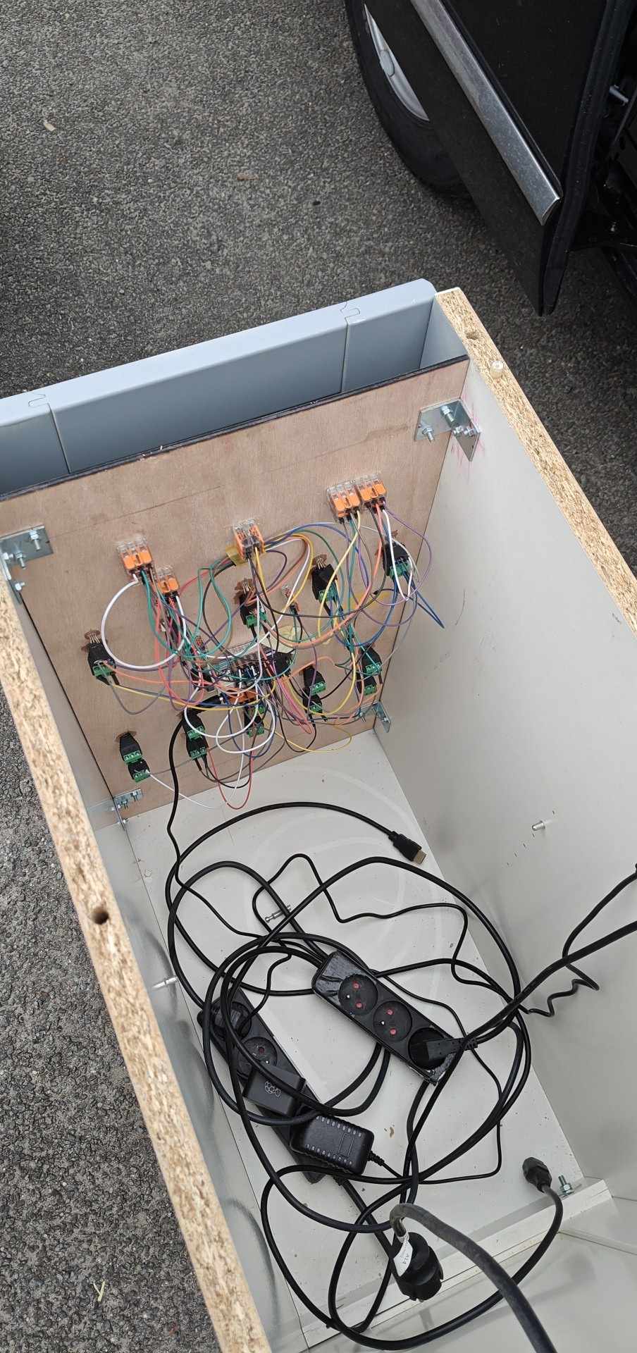 Torpedo launch box with three potentiometers